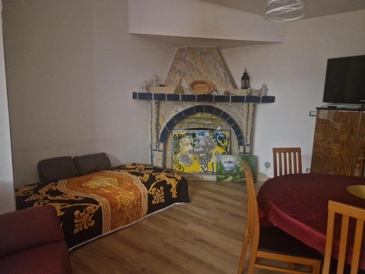 Gio' House Villa Ferrandina Buitenkant foto